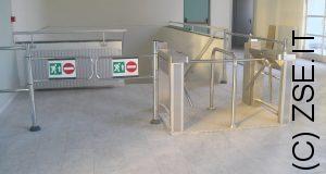 Tornelli ingresso Piscina Stadio e Uscita di Sicurezza