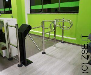 tornello ingresso palestra e girello uscita