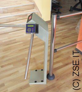 tornello ingresso palestra con lettore banda magnetica