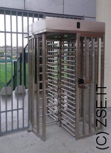 Tornello a tutta altezza singolo inox 4 sezioni