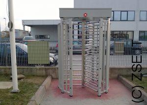 Tornello a tutta altezza singolo ingresso Azienda