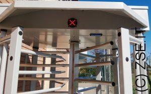 Tornello a tutta altezza doppio ingresso Azienda