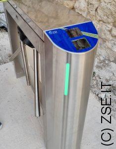 tornello a tripode inox con lettore barcode e rfid integrato