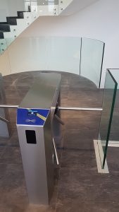 TRV6 Tornello acciaio inox aisi 316 con lettore rfid integrato