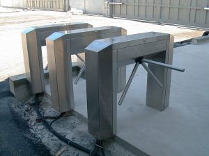 Ingresso Azienda con Tornello per Esterno in Acciaio Inox