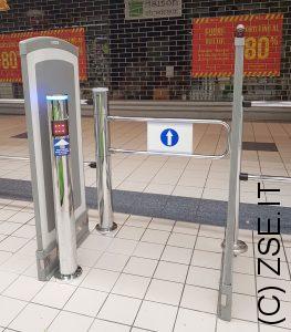 Portello con lettore QRCode per Uscita area Self Supermercato GDO